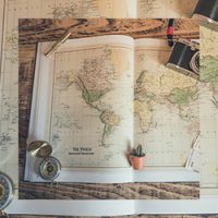 poster-compass poster-compass
